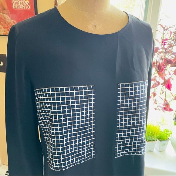 THEORY | navy blue & white square pattern silk blouse S - Picture 2 of 8